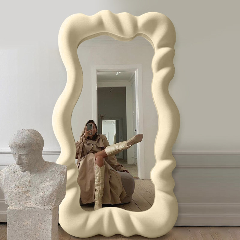 비정형거울 웨이브 미러 편집샵 스탠드 전신거울 현관 오프화이트 80x180cm, 90x190cm 베이지 628,700원