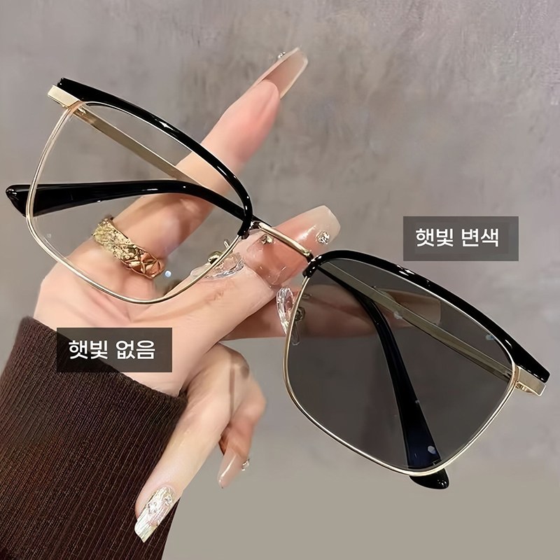 DZX 남녀공용 변색 패션 블루라이트 차단 안경 가벼운 럭셔리 선글라스,안경천+안경집 15,520원