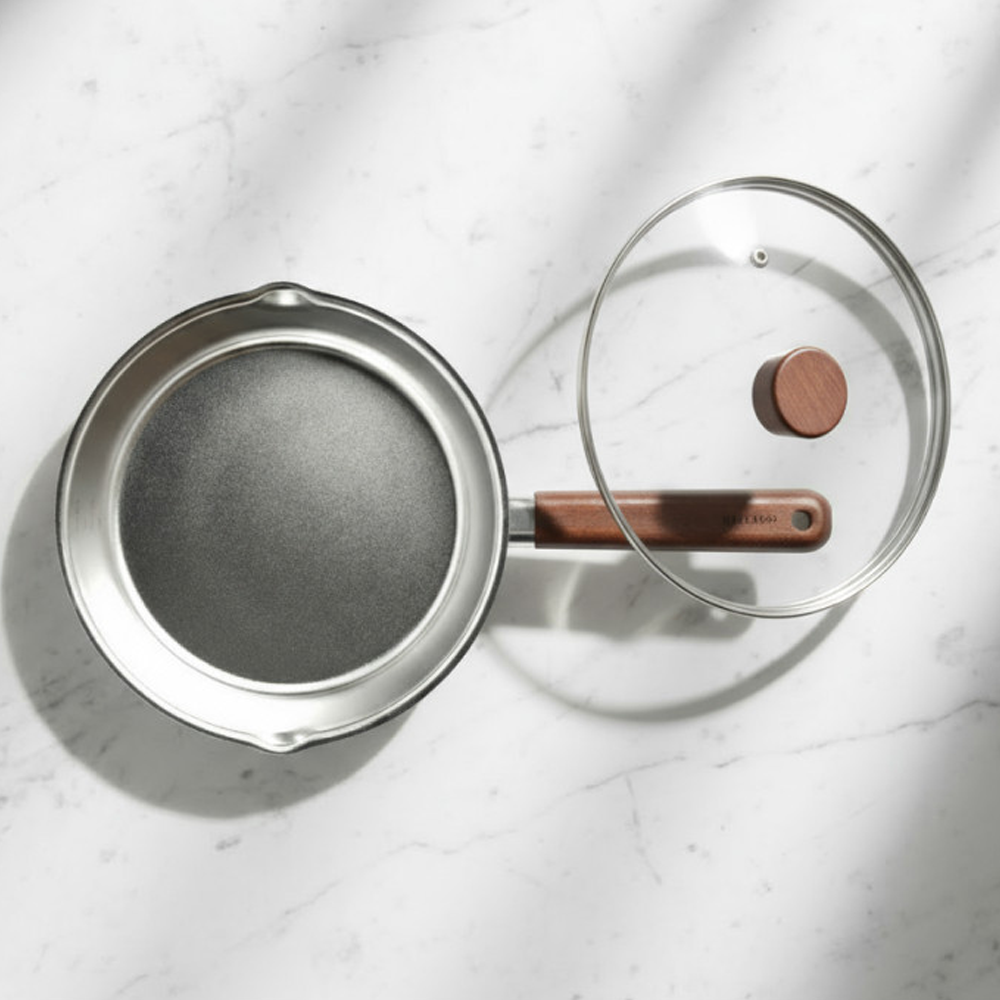 인덕션 프라이팬 무연마제 스텐 통5중 뚜껑포함 플렉스팬 델라고, 1개, 20cm 48,900원