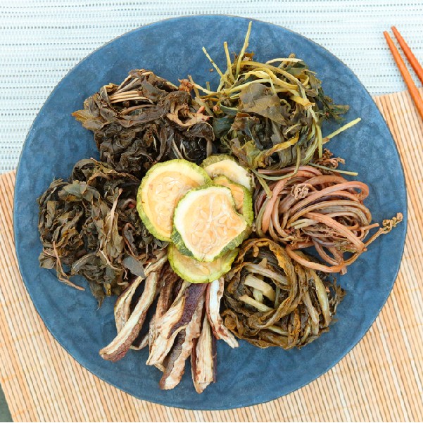 정월대보름 건나물세트 7종 한상완성세트 고사리 취나물 곤드레 시래기 토란대 애호박 건가지 5종 3종 22,900원