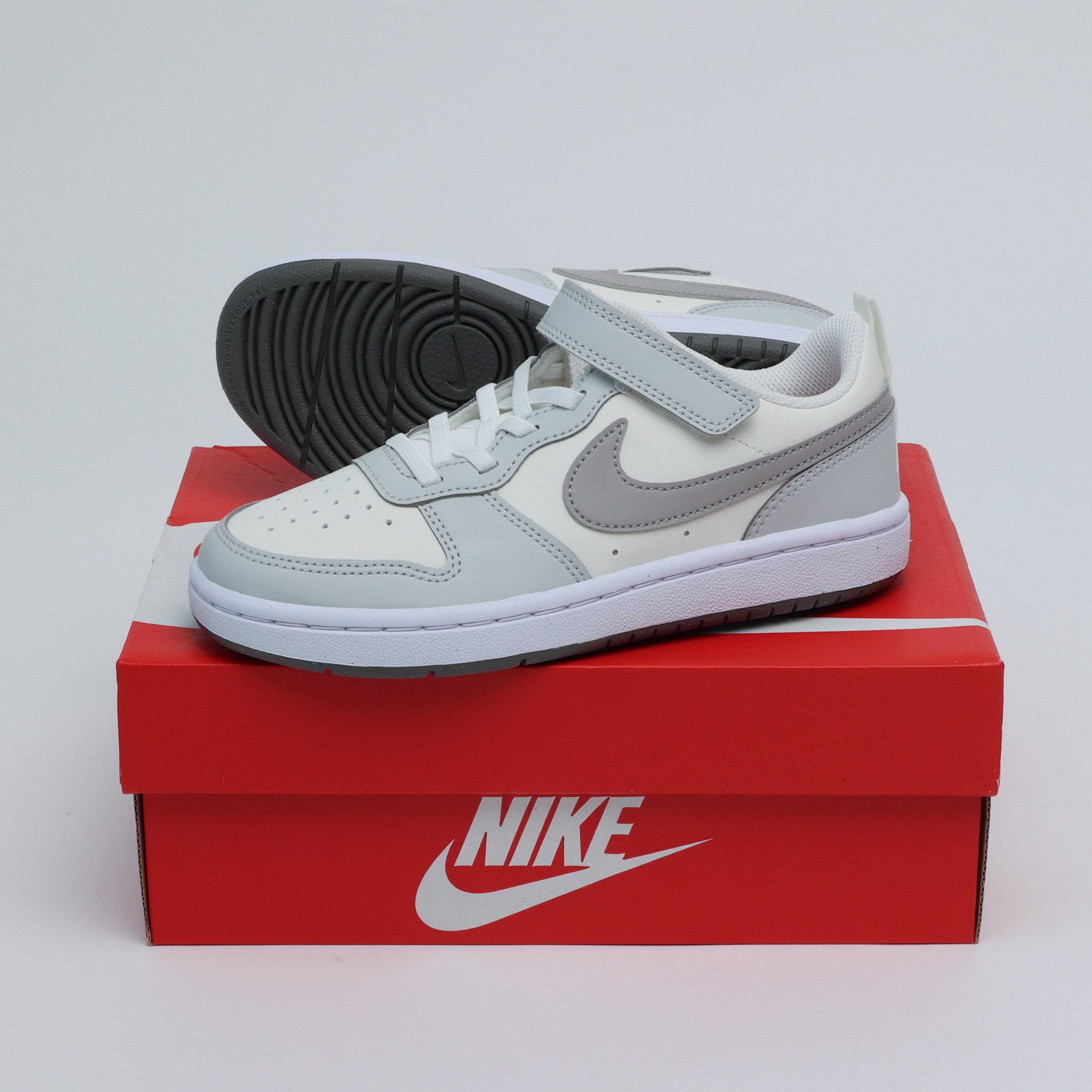 나이키 리틀키즈 코트버로우 찍찍이 고무줄 운동화 셰일/그레이 63,500원