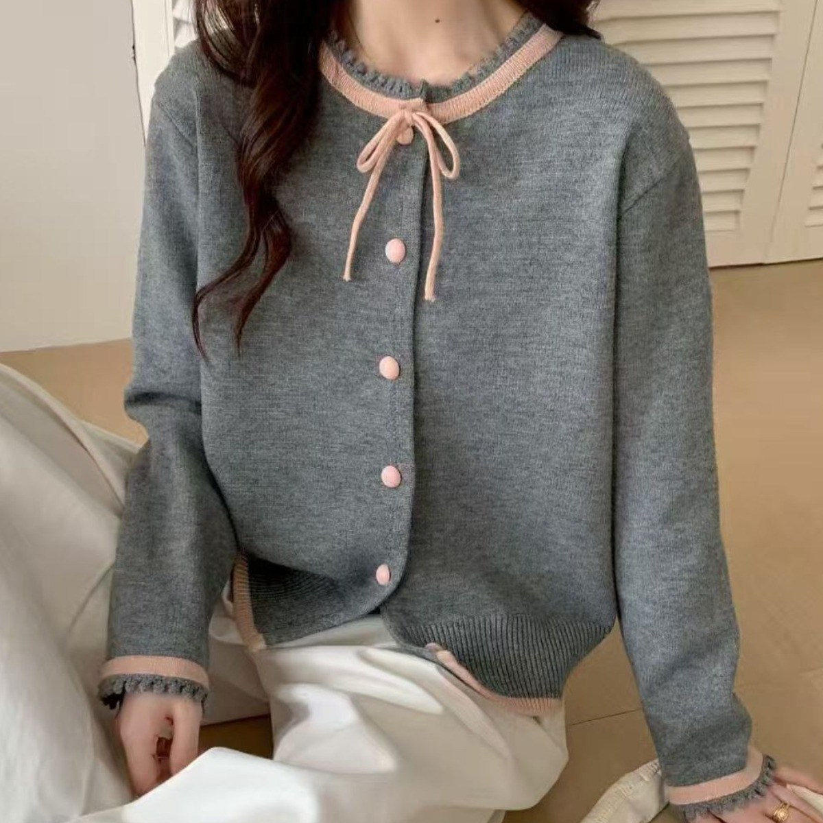 MINA STYLE 러블리 리본 포인트 니트 가디건 29,900원