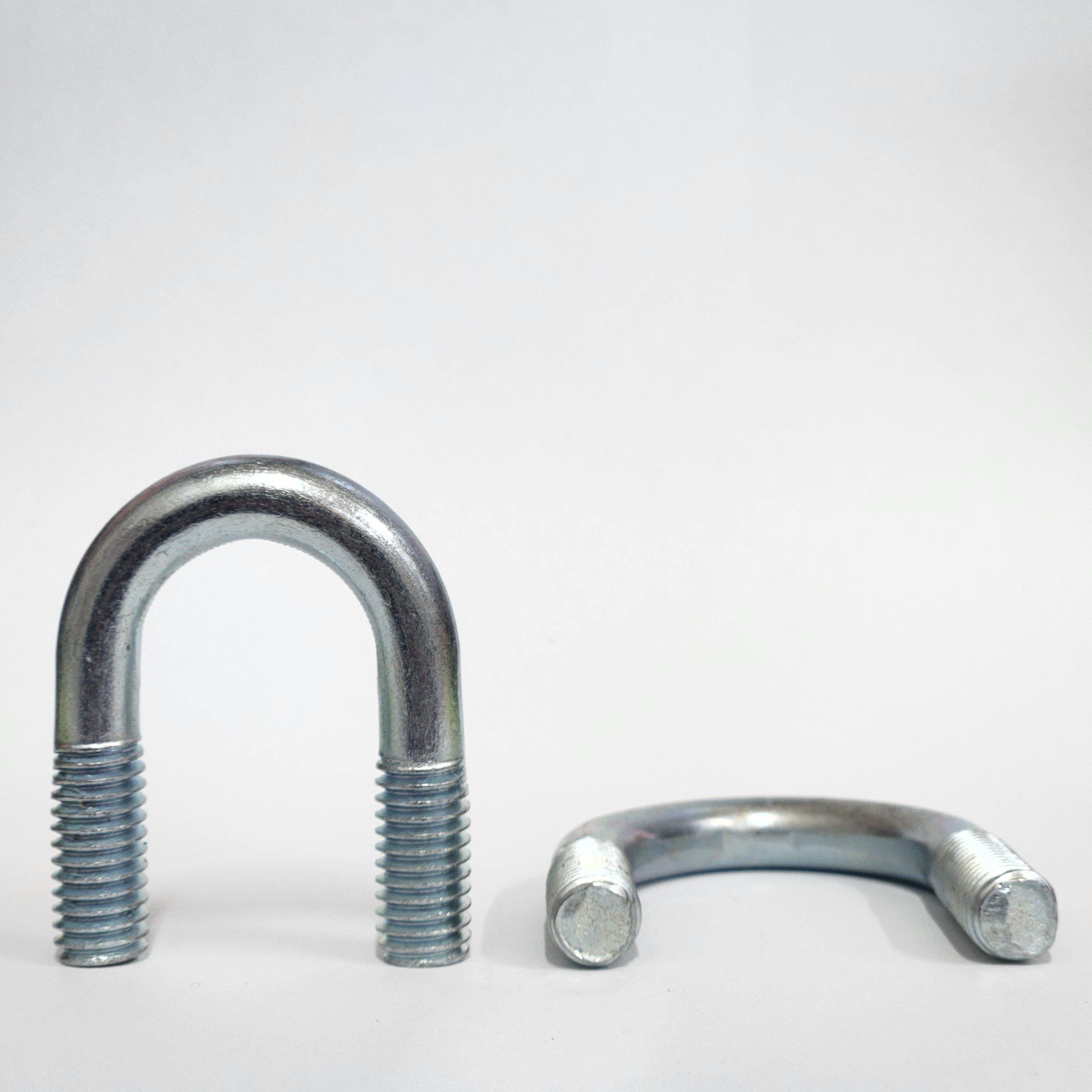 3/8 삼부 유볼트 U볼트 실제크기 아연도금 배관 파이프고정용 300원