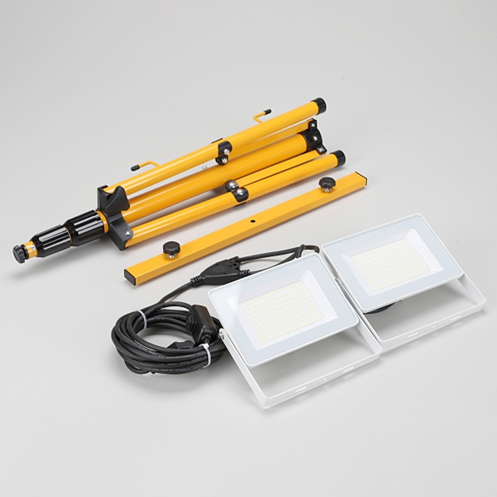 비츠온 LED 투광등 2등 세트 50w 스탠드 작업등 접이식 야외, 1개 61,000원