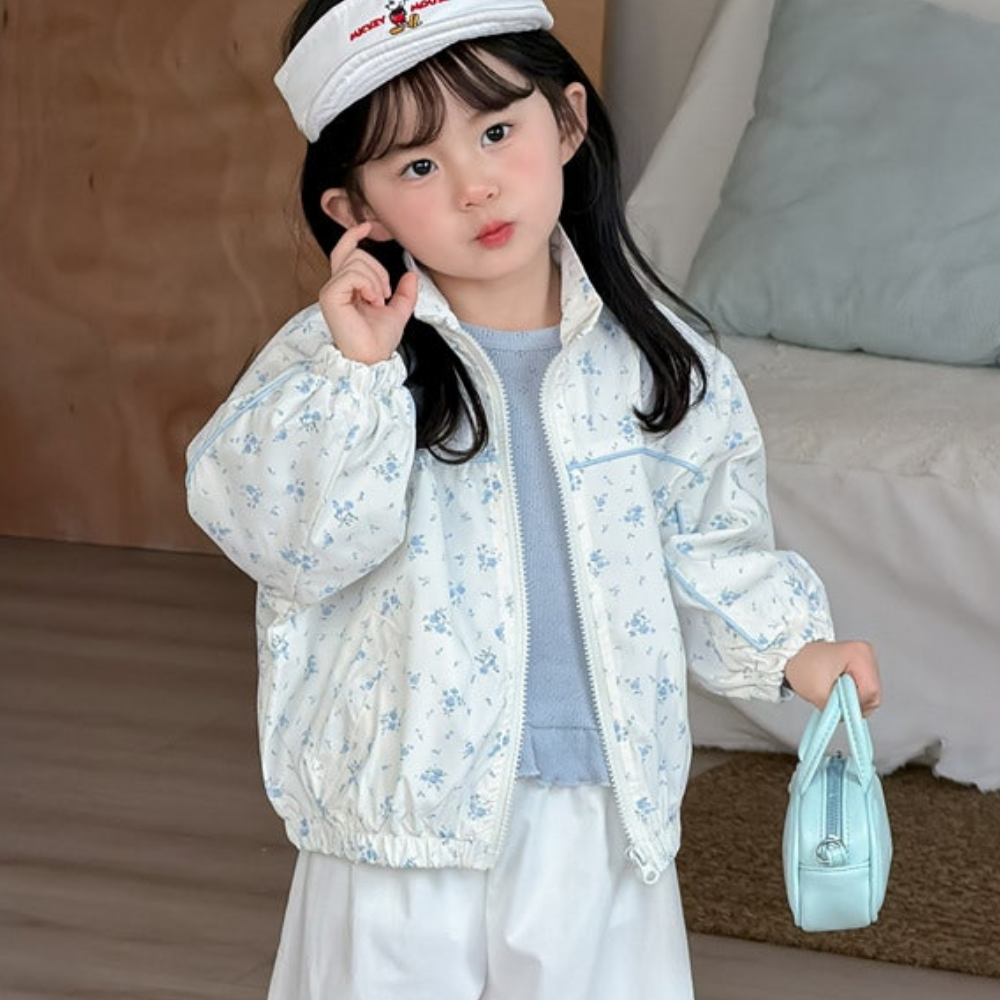 [떼아베베] 3-7세 여아 점퍼 100-130호 긴팔 집업 플라워 꽃무늬 바람막이 간절기 잠바 아우터 키즈 아기 데일리 나들이 행사 소풍 등원룩 아동복 32,100원