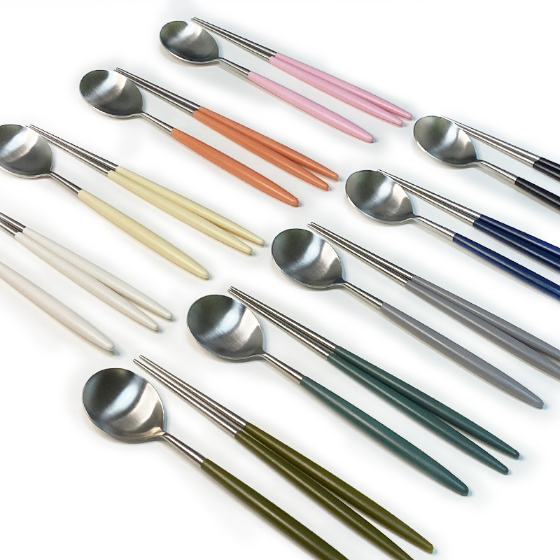 이태리 am 솔리드 수저 1인 세트 원형/사각 중 택 1 수저 젓가락 세트 집들이 선물 커트러리 17,550원