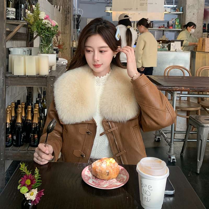 폭스퍼 여성 가죽자켓 빅카라 무스탕 라이더 시어링 274,700원