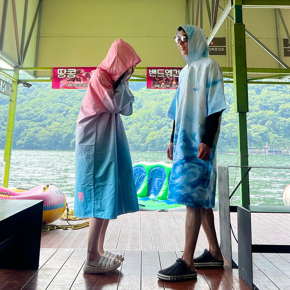 미코허그 퀵드라이 후드 비치타올 남녀공용 오버핏 서핑판초 극세사 후드가운 입는 타월 39,800원
