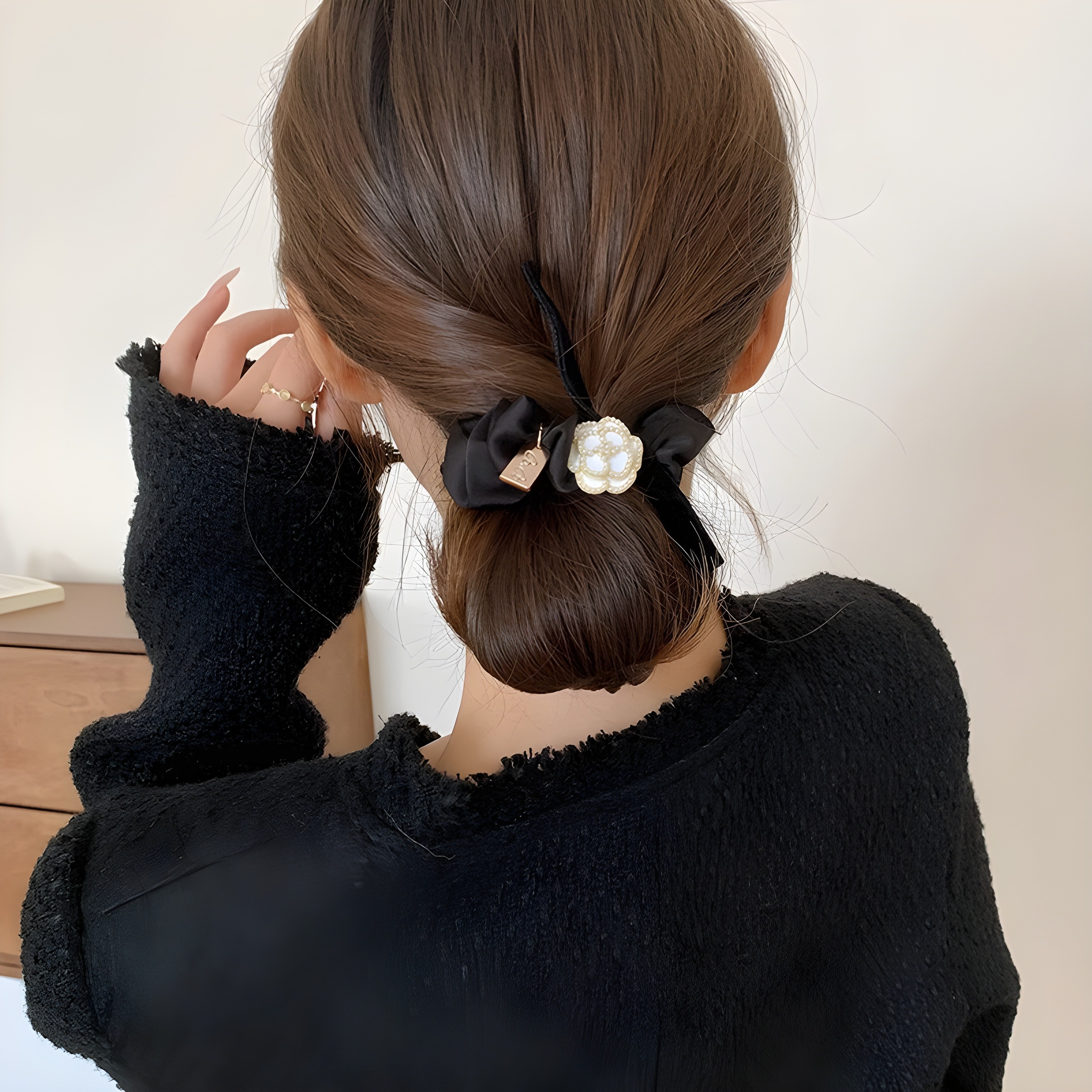 미니 동백꽃 곱창머리끈 스크런치 2p세트 곱창밴드 헤어슈슈 여성머리끈 9,700원