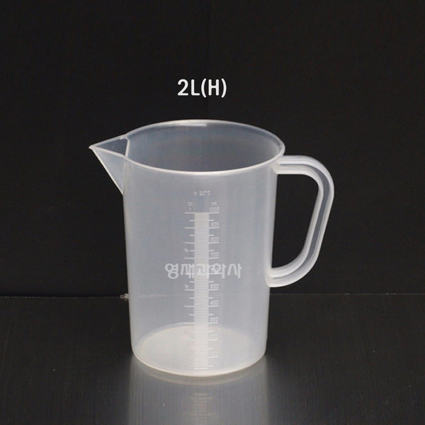 플라스틱 핸들비이커 2L 1개입 계량컵 눈금컵 비커 6,500원