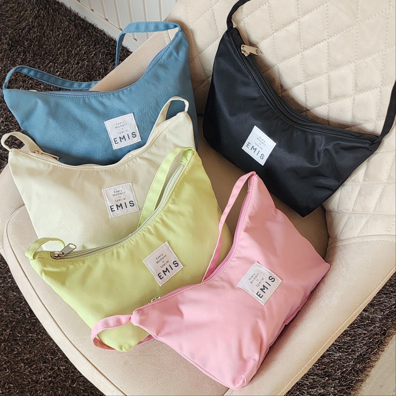 [국내정품] 이미스 호보백 EMIS 가방 토트백 나일론 숄더백 + 키링(랜덤) 52,690원