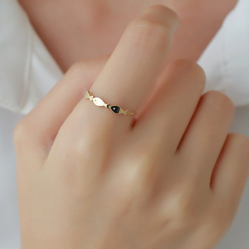 윗치비쥬 14k 18k 물고기 세마리 데일리 자녀 행운 반지 183,000원