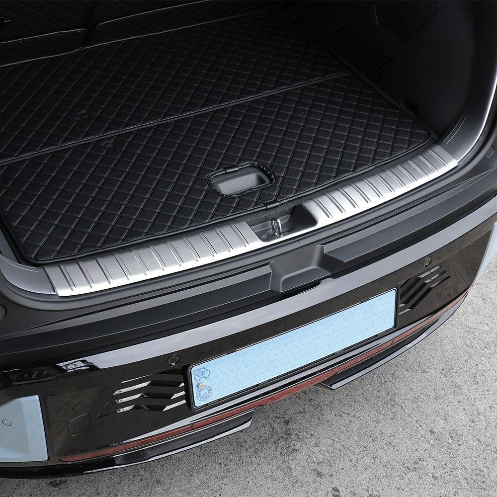 유투카 호환 EV3 차량 튜닝 용품 트렁크가드 범퍼 패드 몰딩, 1개, 실버 34,000원