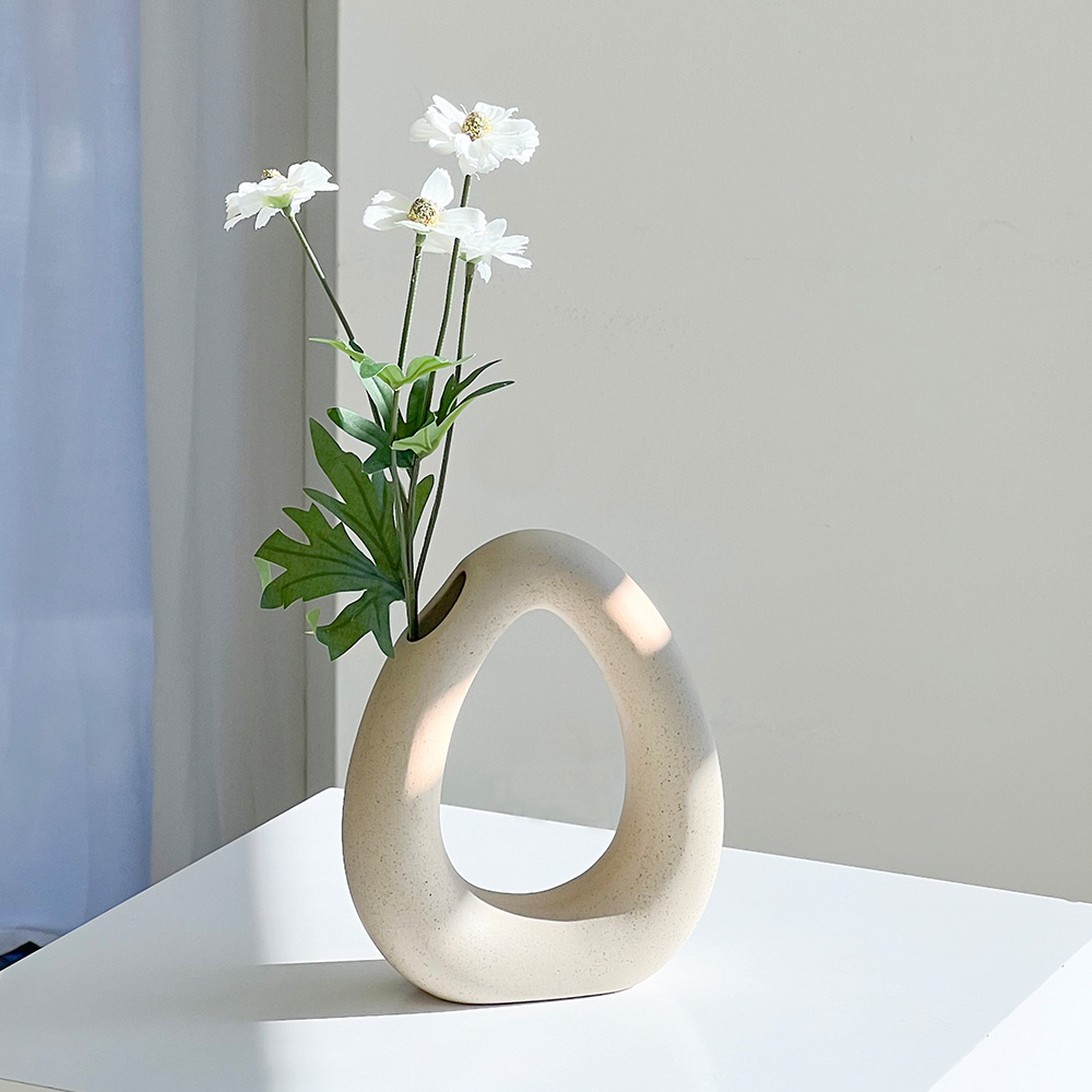 VITALO 심플 매트링 화병 세라믹 오브제 화병 도자기 인테리어 감성 소품 꽃병, BG_베이지 14,500원