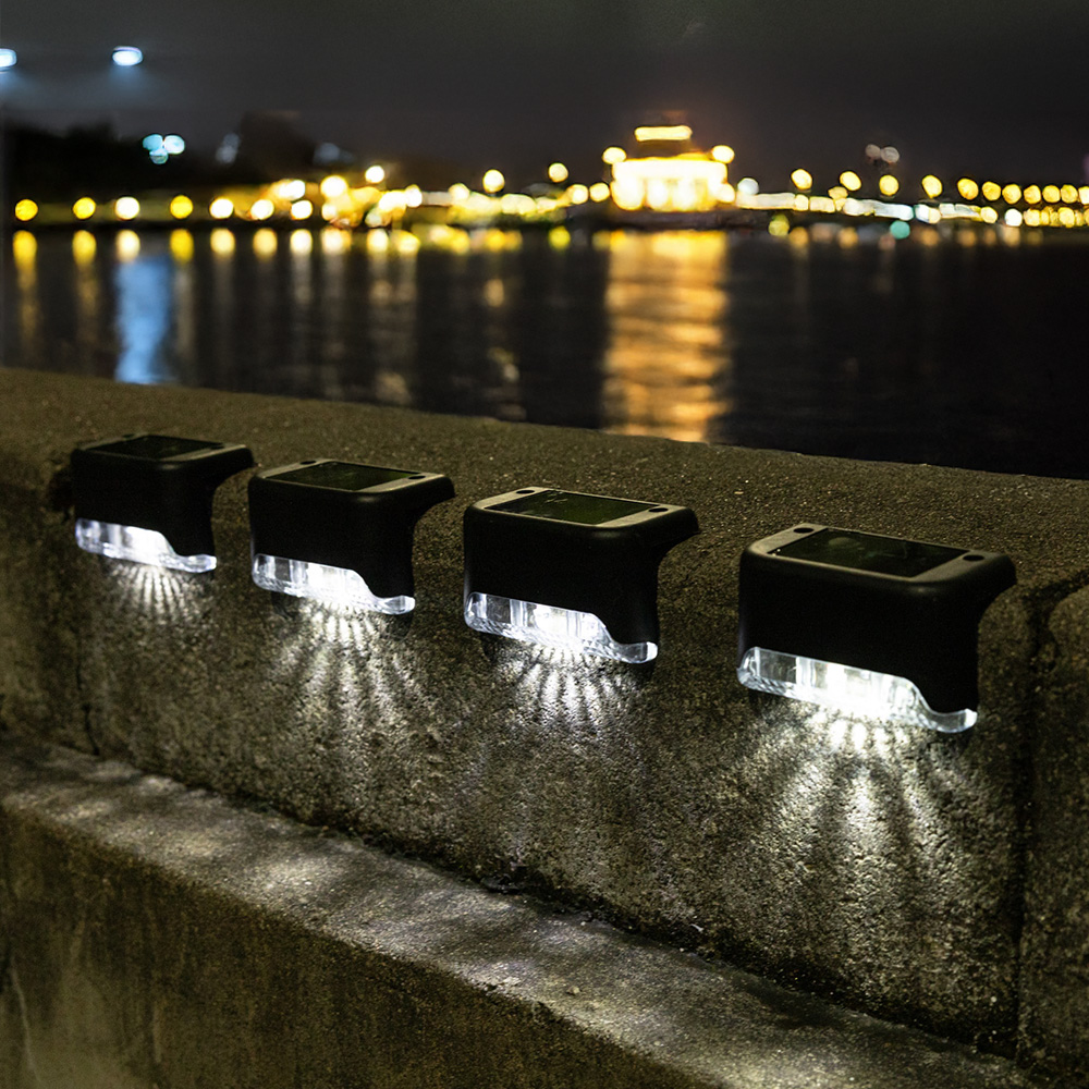 루아즈 태양광 LED 계단 정원등 4p 6,700원