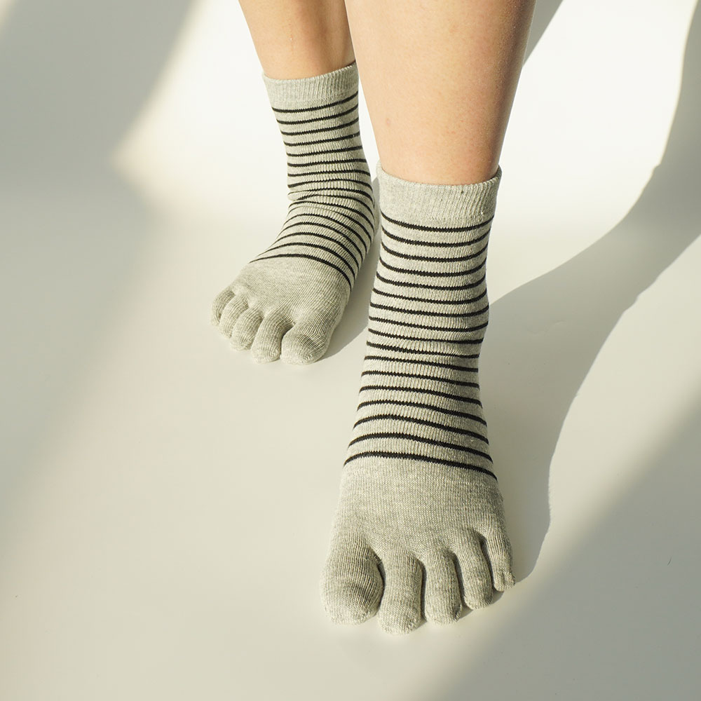 여자 두꺼운 발가락양말 5켤레 겨울 스포츠 빅사이즈 파일 큰 도톰한 방한 보온 33,700원