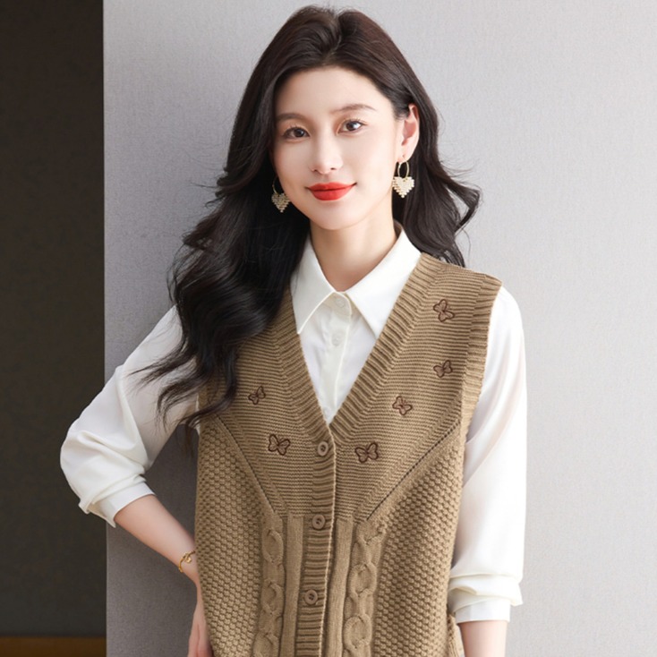 포플러앤씨 여성용 사이코어 브이넥 니트 베스트 P26SPV121227 27,160원