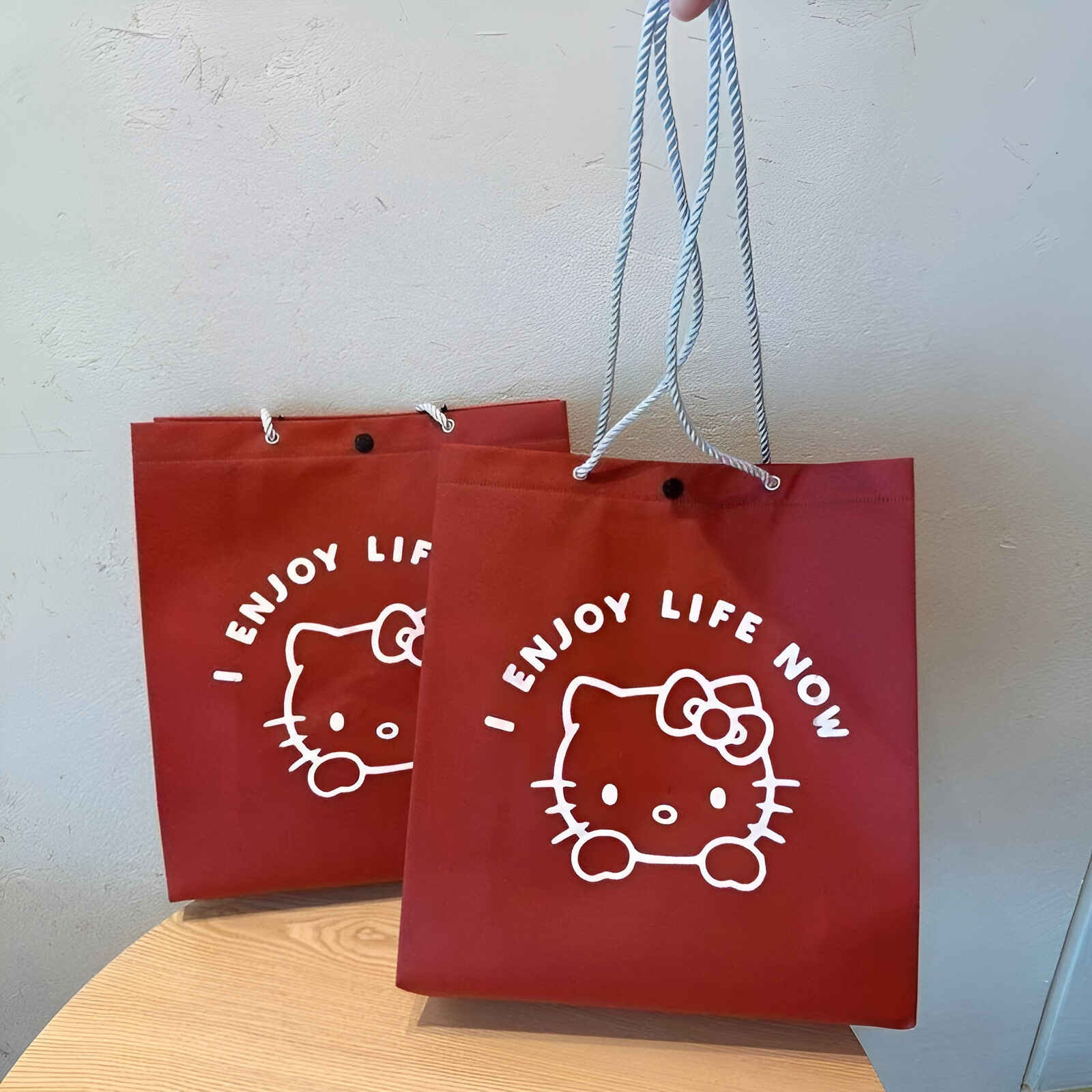 리유저블 방수 부직포 쇼핑백 큐티 KT 캣 부직포 쇼핑백, 10개, 버건디와인33*34*10CM 10,500원