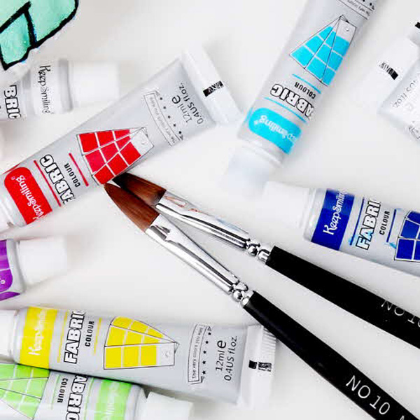 꾸미라이프 패브릭물감 12색 12ml 섬유,직물용물감 5,000원