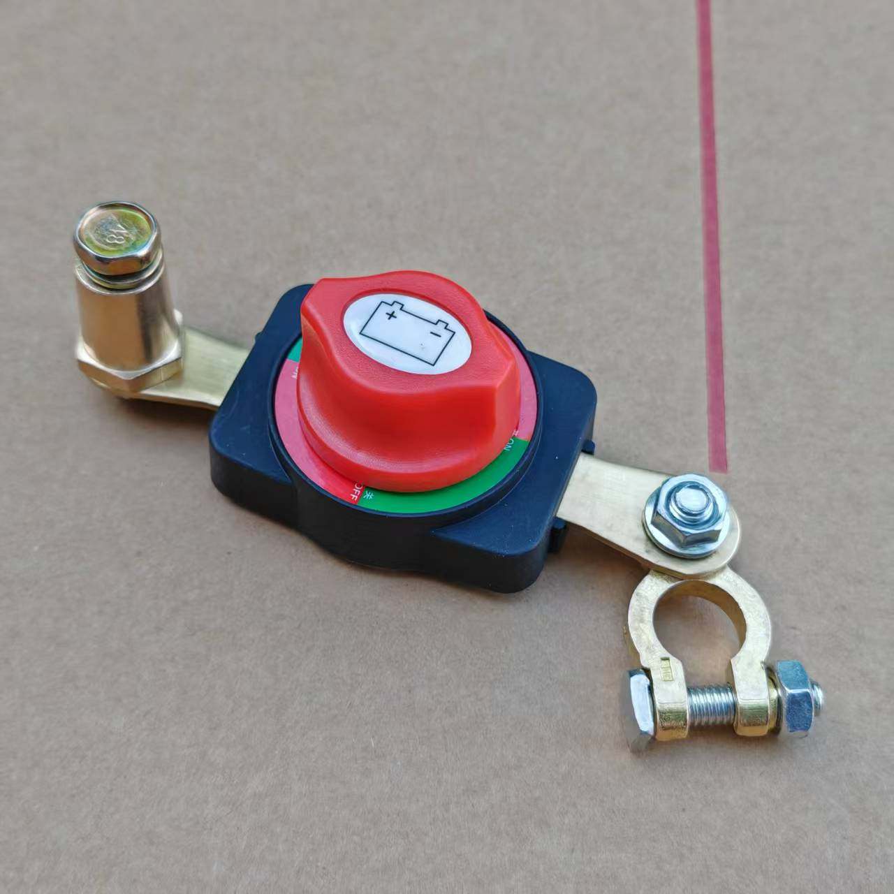 꿈보 배터리 차단기 12V-24V 자동차 킬스위치 고급형, 10ml, 1개 각도 조절 가능 16,500원