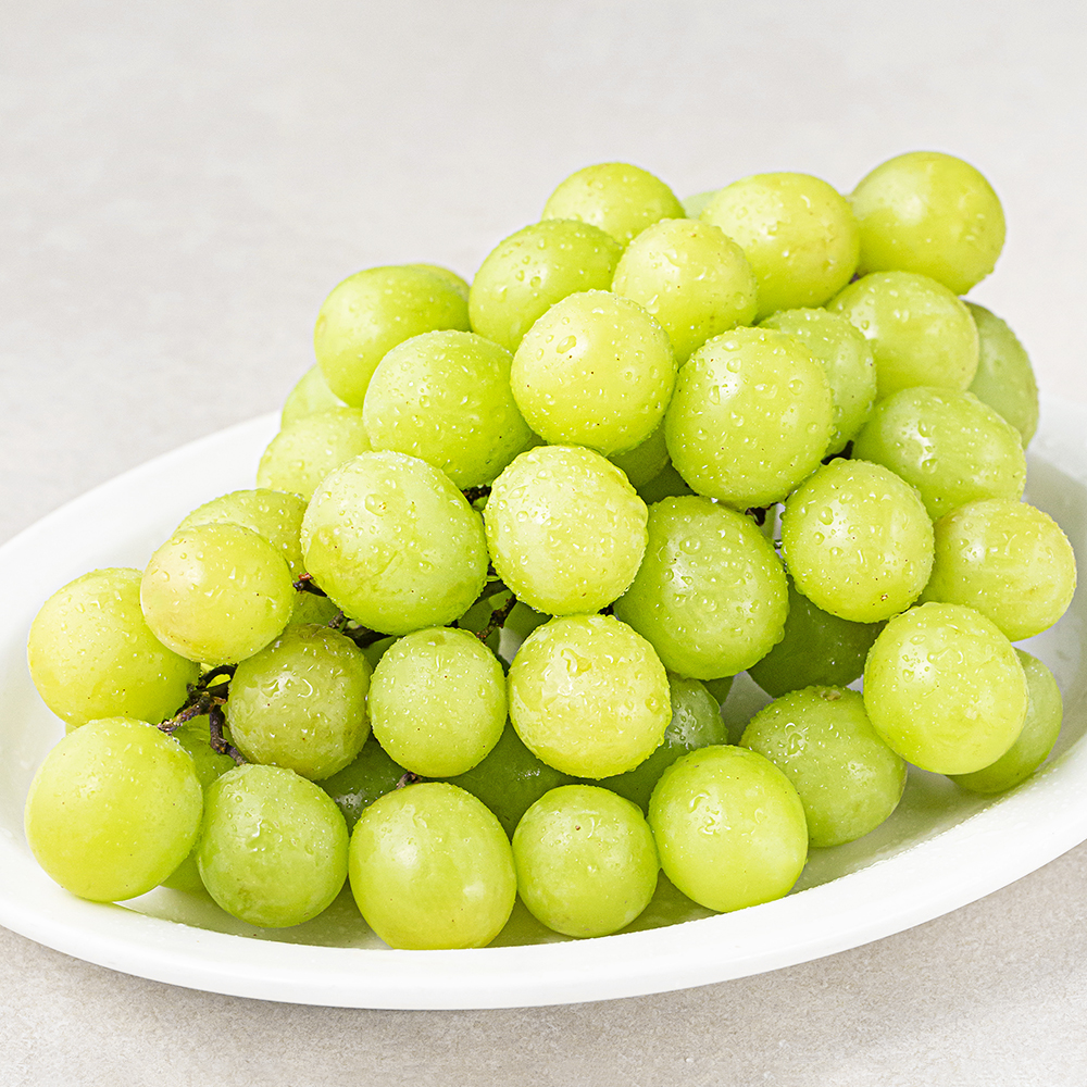 [로켓프레시] 다조은 페루산  씨없는 점보 청포도 8,570원