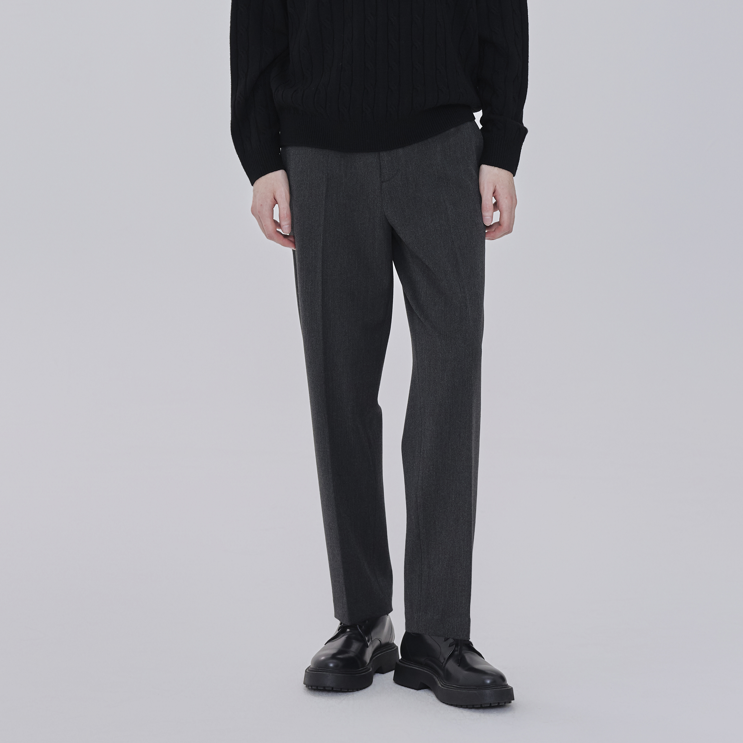 마인드브릿지 남성용 두굿 웜 루즈 테이퍼드 밴딩 슬랙스 MAPT71A2 35,910원