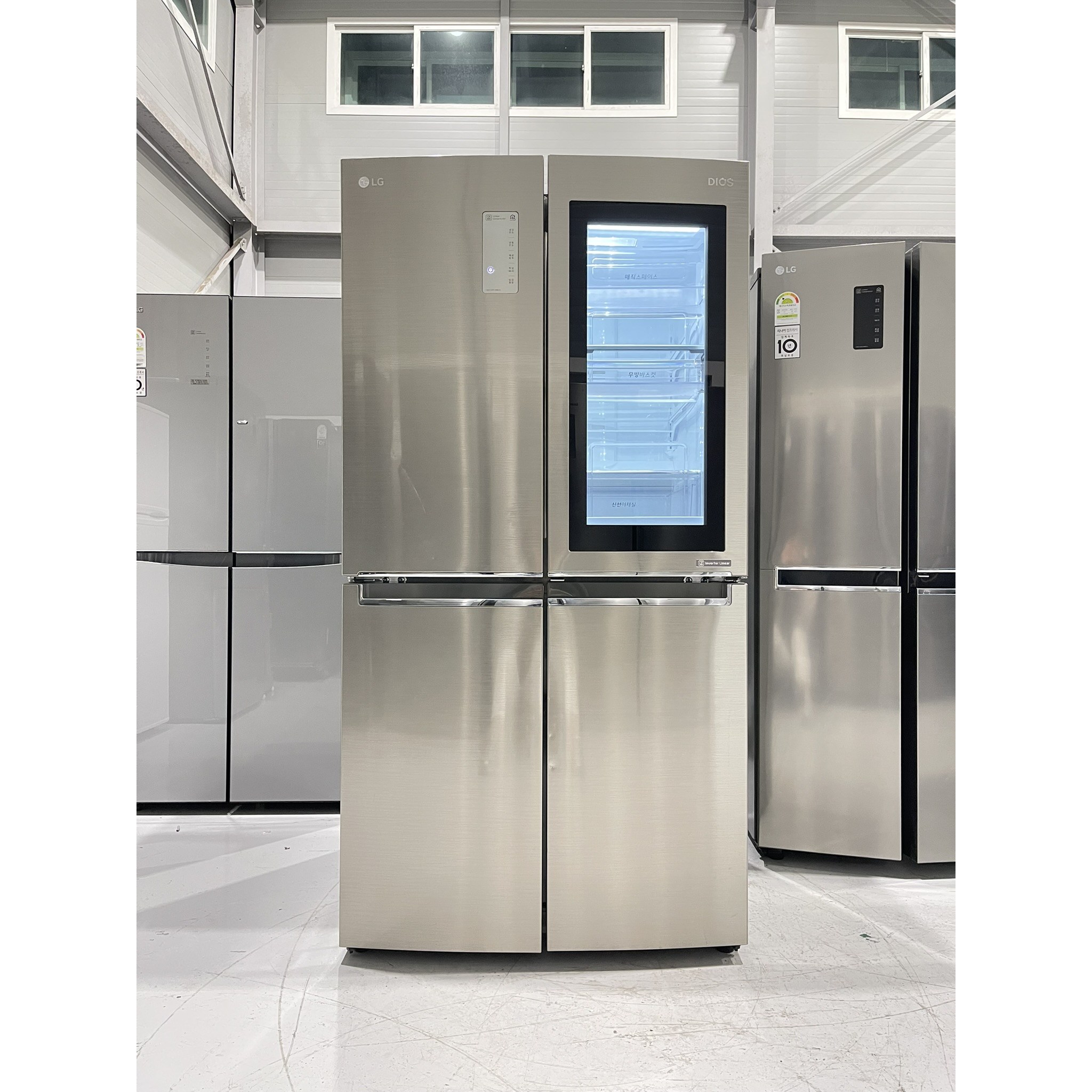 141 LG 870리터 4도어 중고냉장고 노크온 매직스페이스 양문형 메탈 1,000,000원