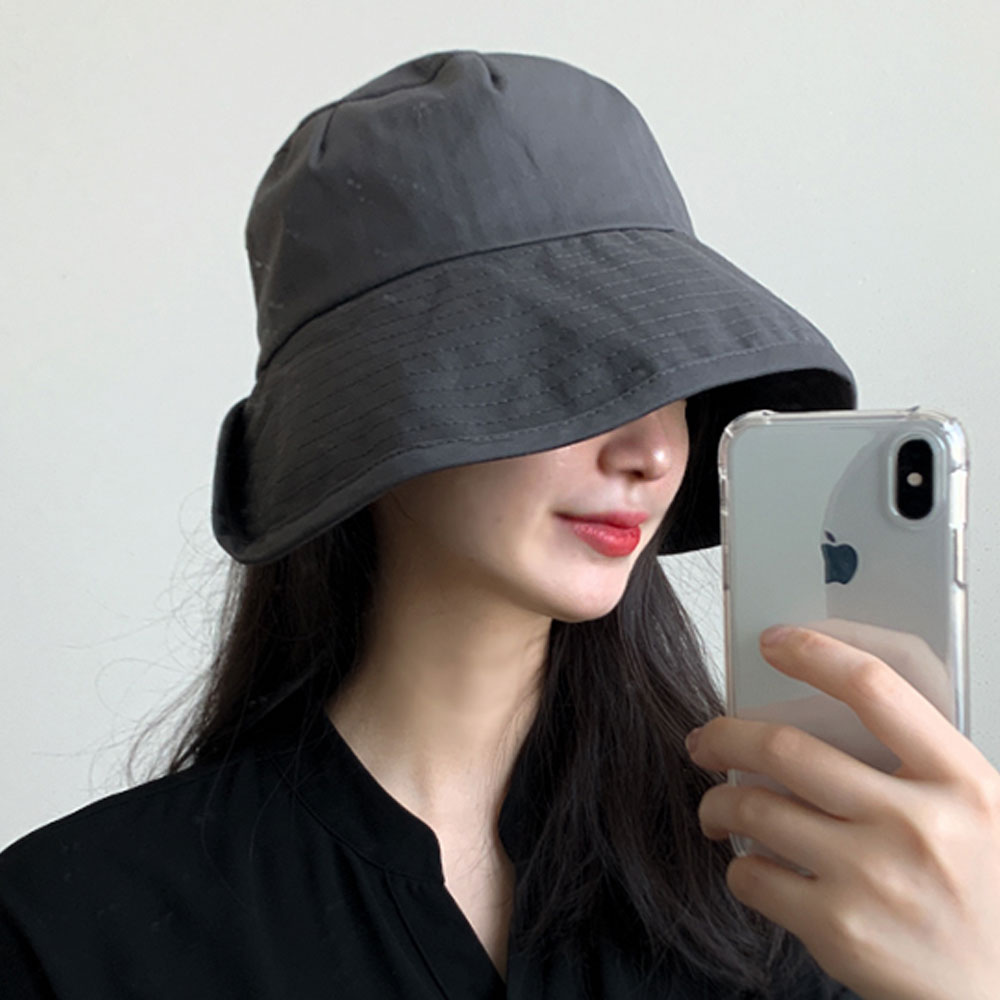 이코마켓 국산 단추 코튼면 오버핏 버킷햇 여행 캠핑 여성모자 여자 벙거지모자 사계절 챙넓은 벙거지 봄 여름 가을 겨울 19,900원