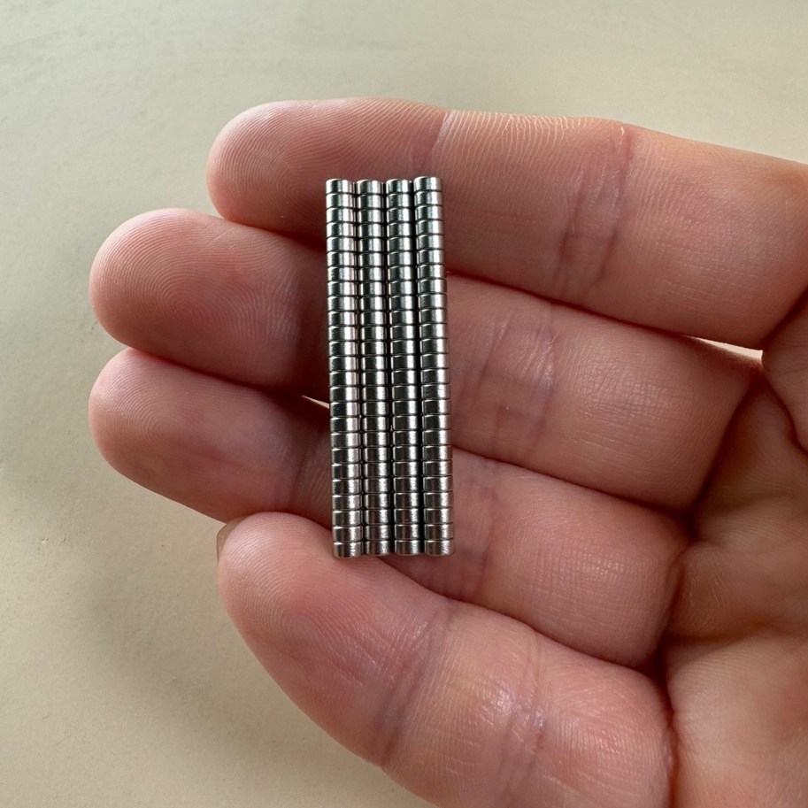 D3*1.5T 네오디움 원형자석 ND 지름 3mm x 두께 1.5mm [니즈], 100개 7,500원