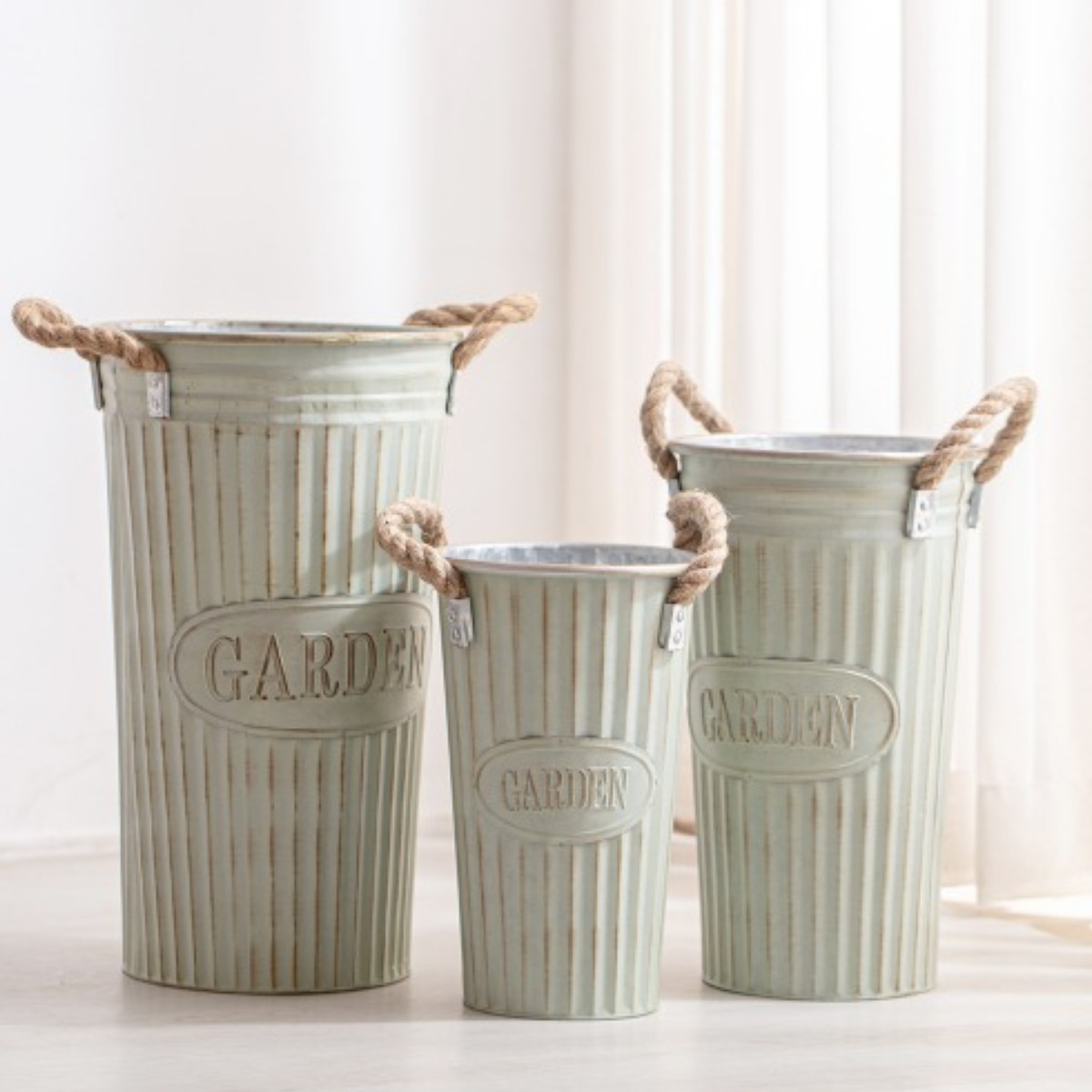 [데코봉봉] 가든 양철 바구니(민트)-양철 철제 바스켓 양동이 카페 인테리어 소품 양철 손잡이 화분, 1개 36,000원