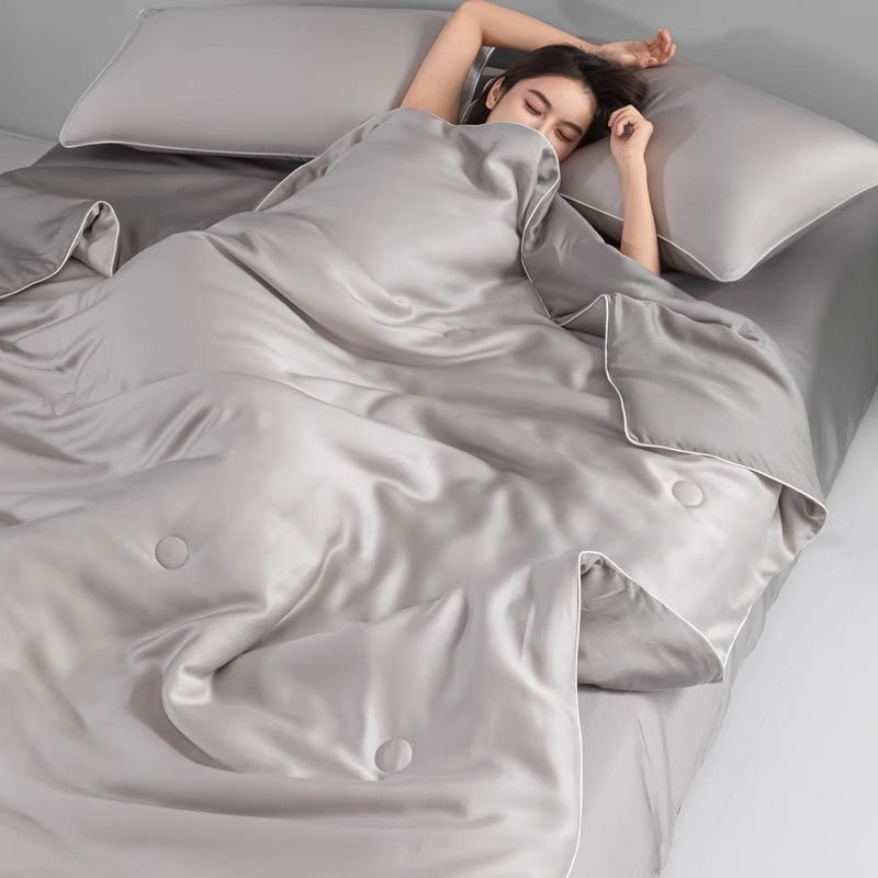 Lumi 여름 아이스 실크 쿨링 시원한 항균 냉감 홑이불 차렵이불 캠핑이불 25,600원