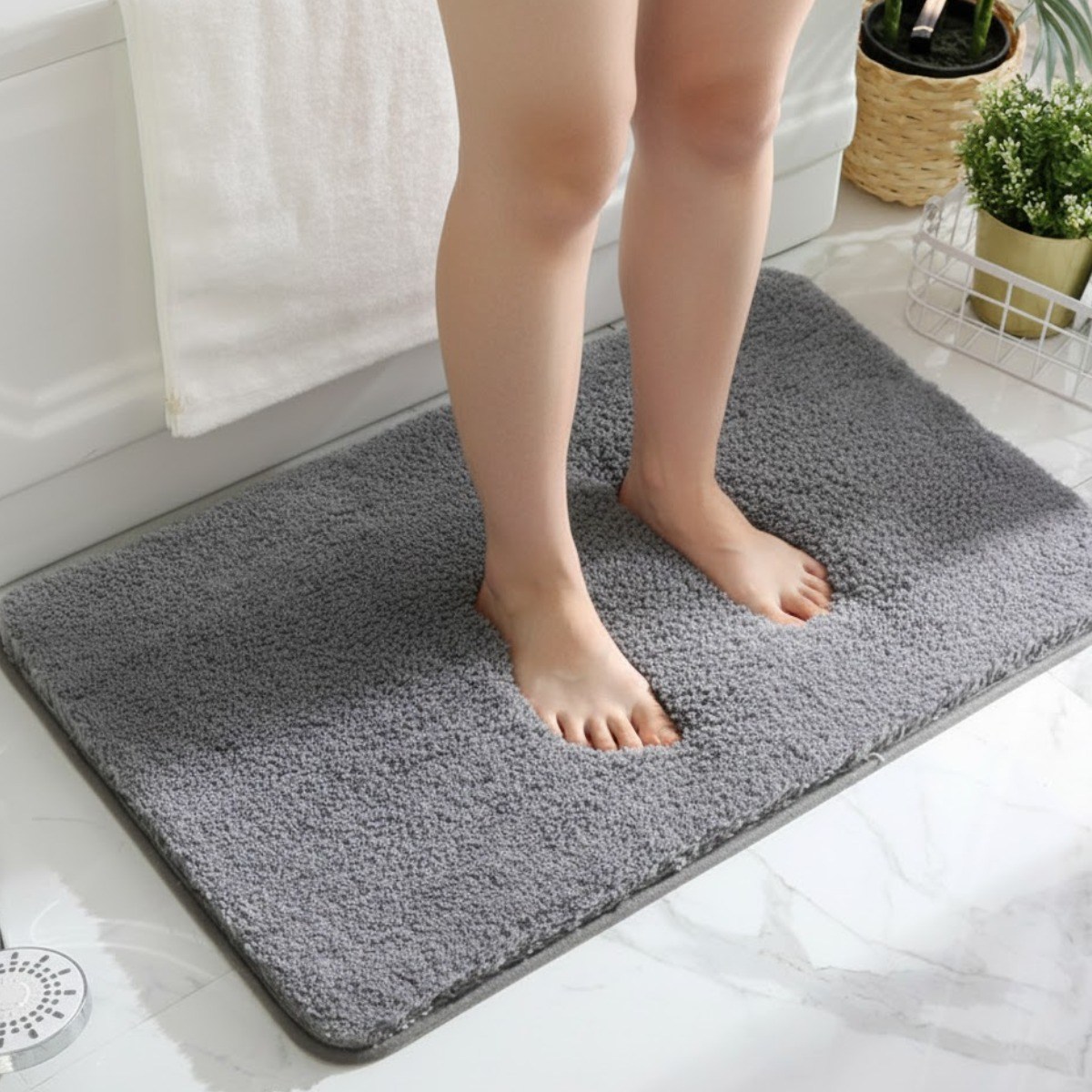 한평한뼘 프리미엄 빨아쓰는 미끄럼방지 욕실 발매트, 1개, 딥그레이 35,900원