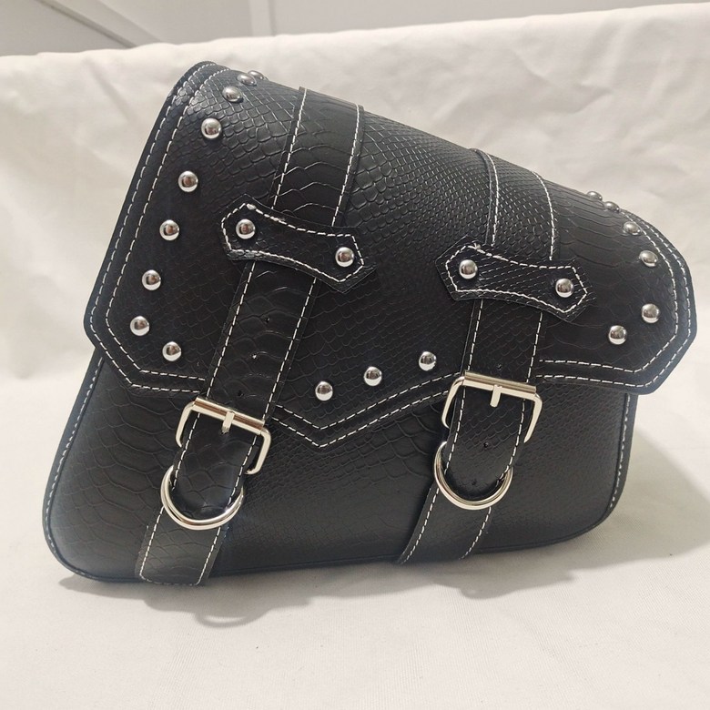 리어백 사이드백 할리 호환 클래식 바이크 방수 가방 새들 도구 크루저 범용 안장 라이더 42,500원