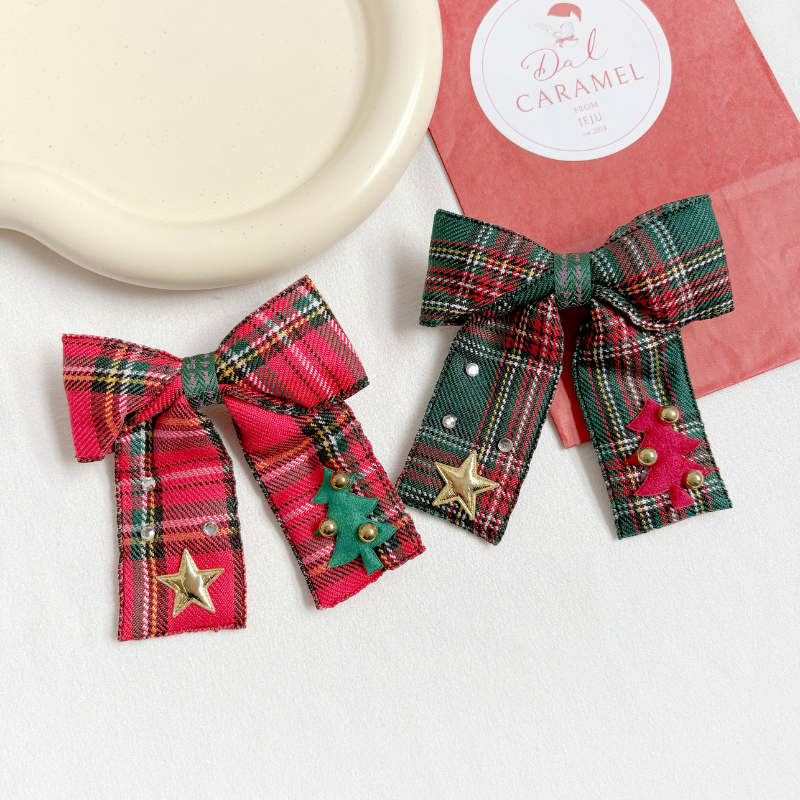 KC인증 크리스마스 체크 리본 머리핀 윈도우포장 2P세트 15,900원