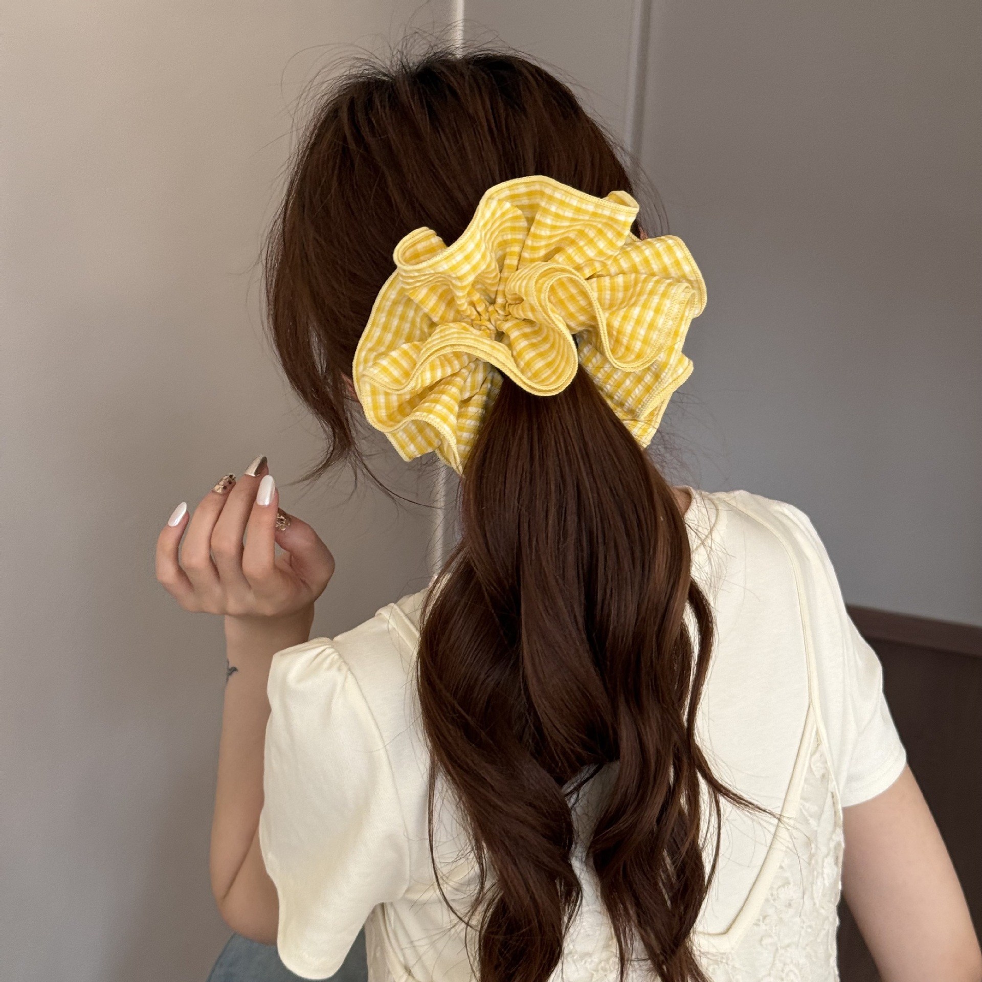 모미엘 화사한 프리미엄 스크런치 풍성한 왕곱창 빅사이즈 대형 머리끈 12,800원