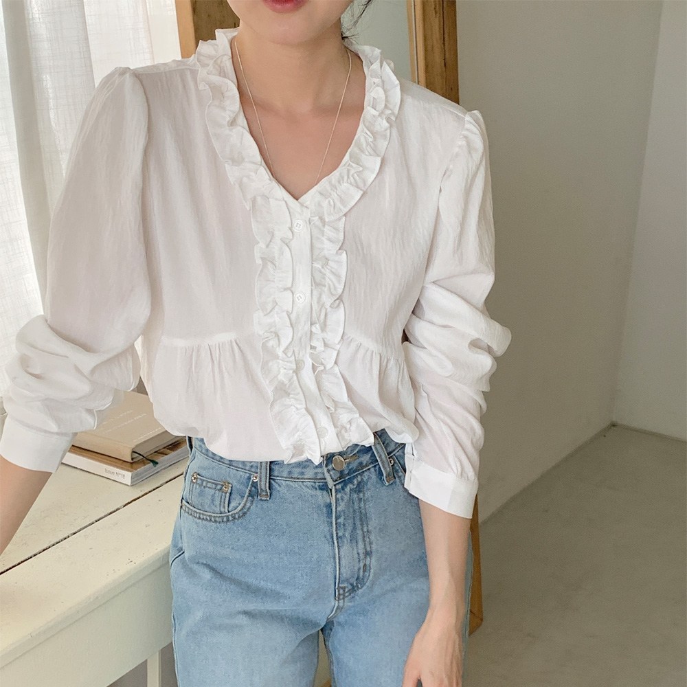 하보 여성 프릴 블라우스 브이넥 루즈핏 여리핏 데일리 셔츠 봄 가을 33,900원