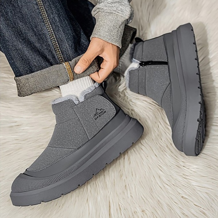 남성 겨울 슈즈 패딩 스타일 퍼 안감 일상 출퇴근 야외활동 방한 부츠 49,400원