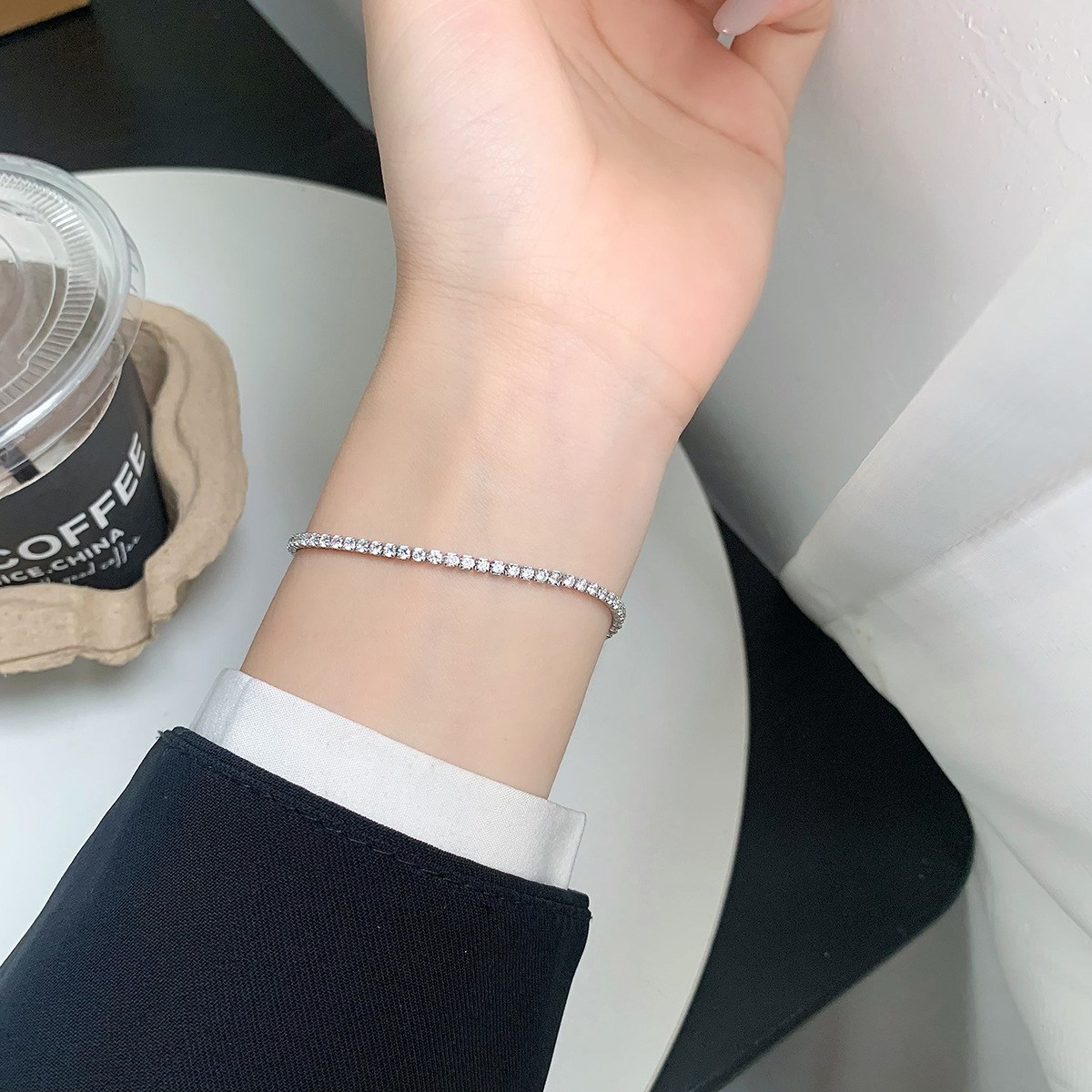 S925 순은 심플한 실버 체인 팔찌 여성 데일리 미니멀 32,800원