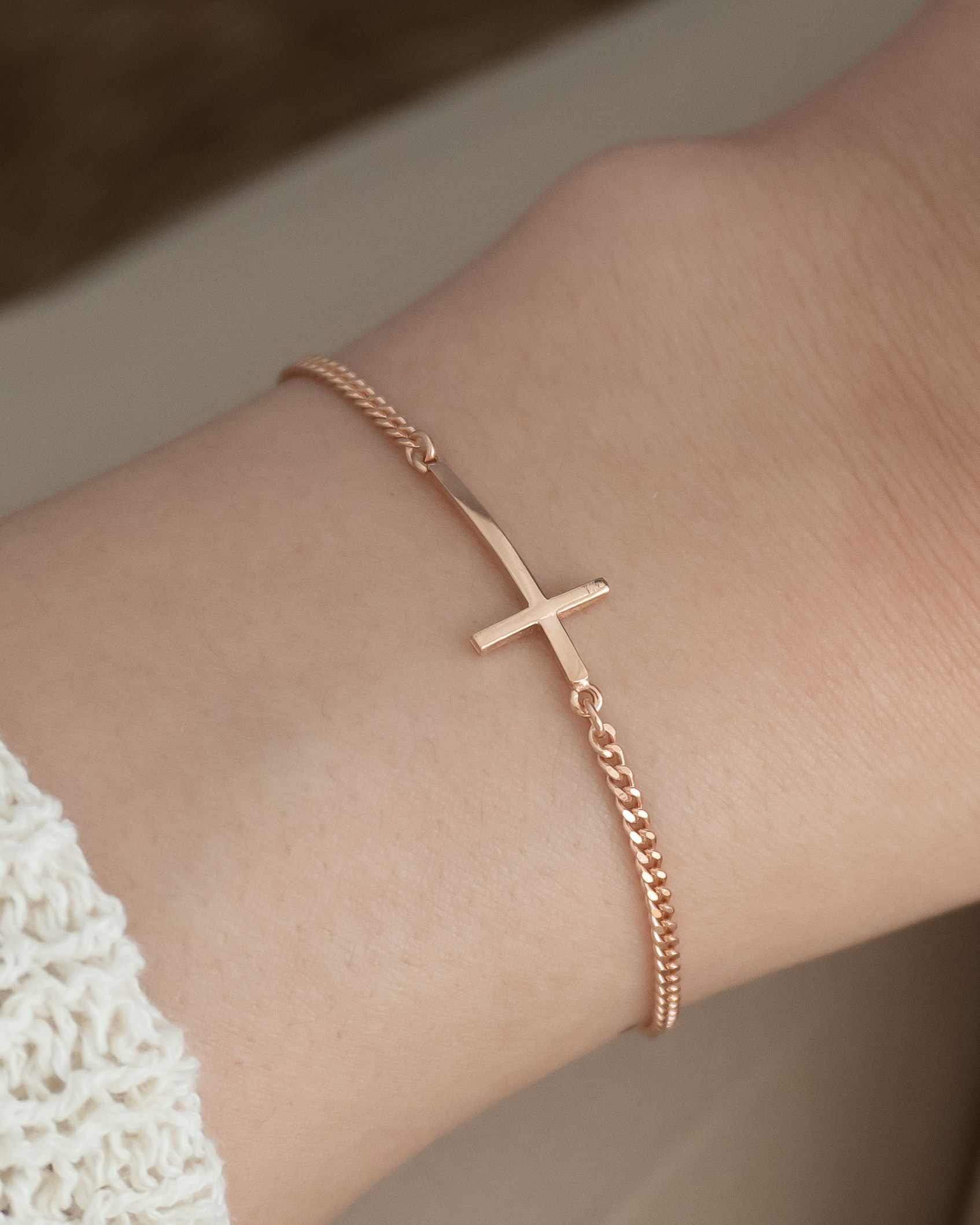 실버925 크로스 허그 심플 십자가 데일리 레이어드 팔찌 09 55,400원