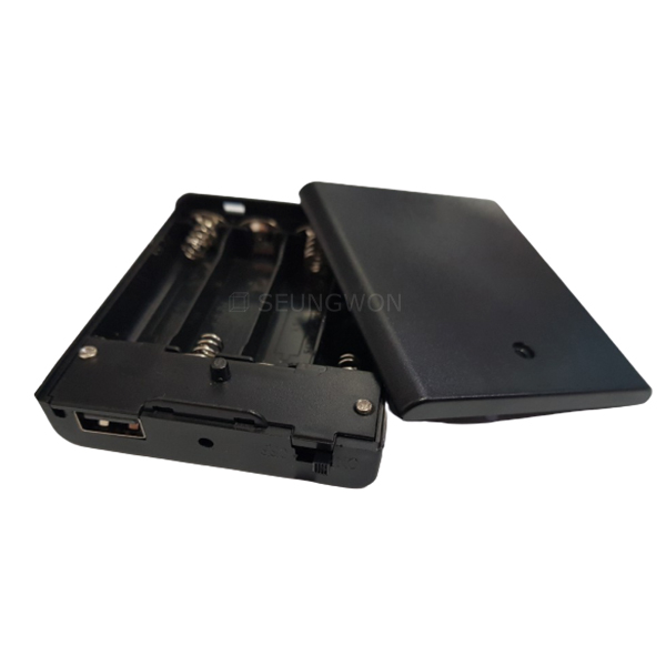 (주)승원전자 AA 4구 USB 커버 스위치형 건전지 홀더 USB 5V 전자기기 충전가능 2,400원