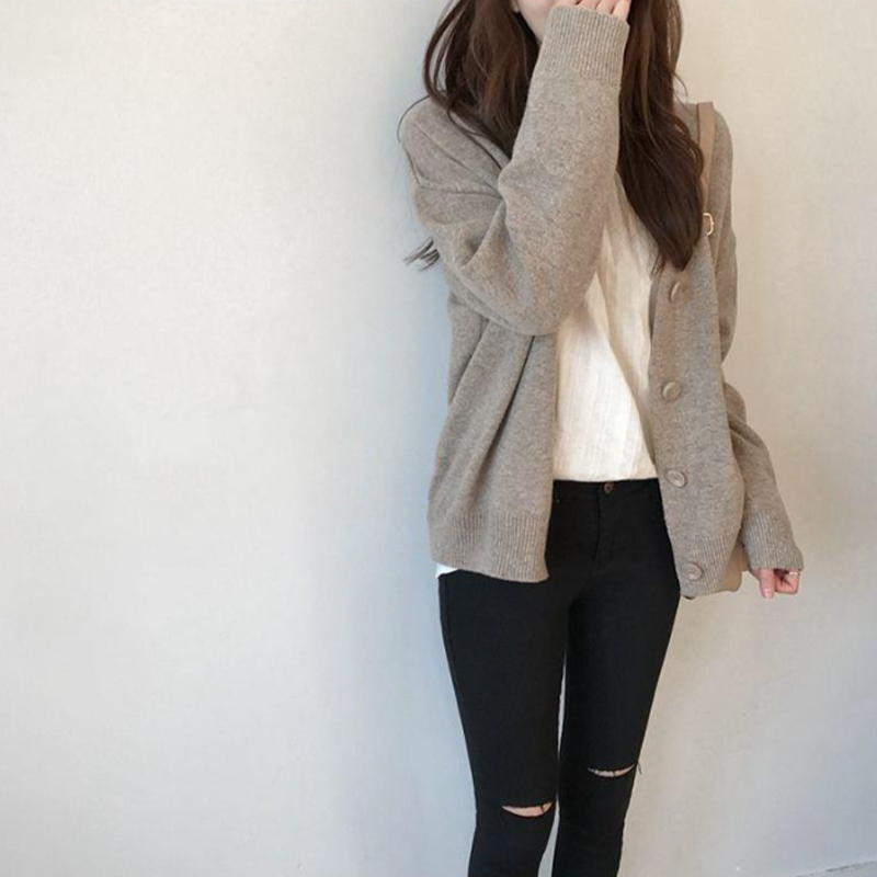 반야스토리 여성용 간절기 기본핏 미디 니트 가디건 SS28A 28,100원