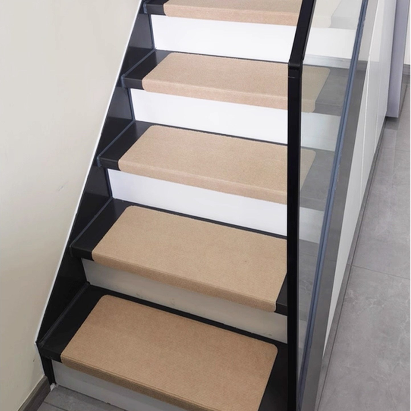 샤일리 심플 무지 미끄럼방지 계단 매트, 10개, 베이지 27,500원