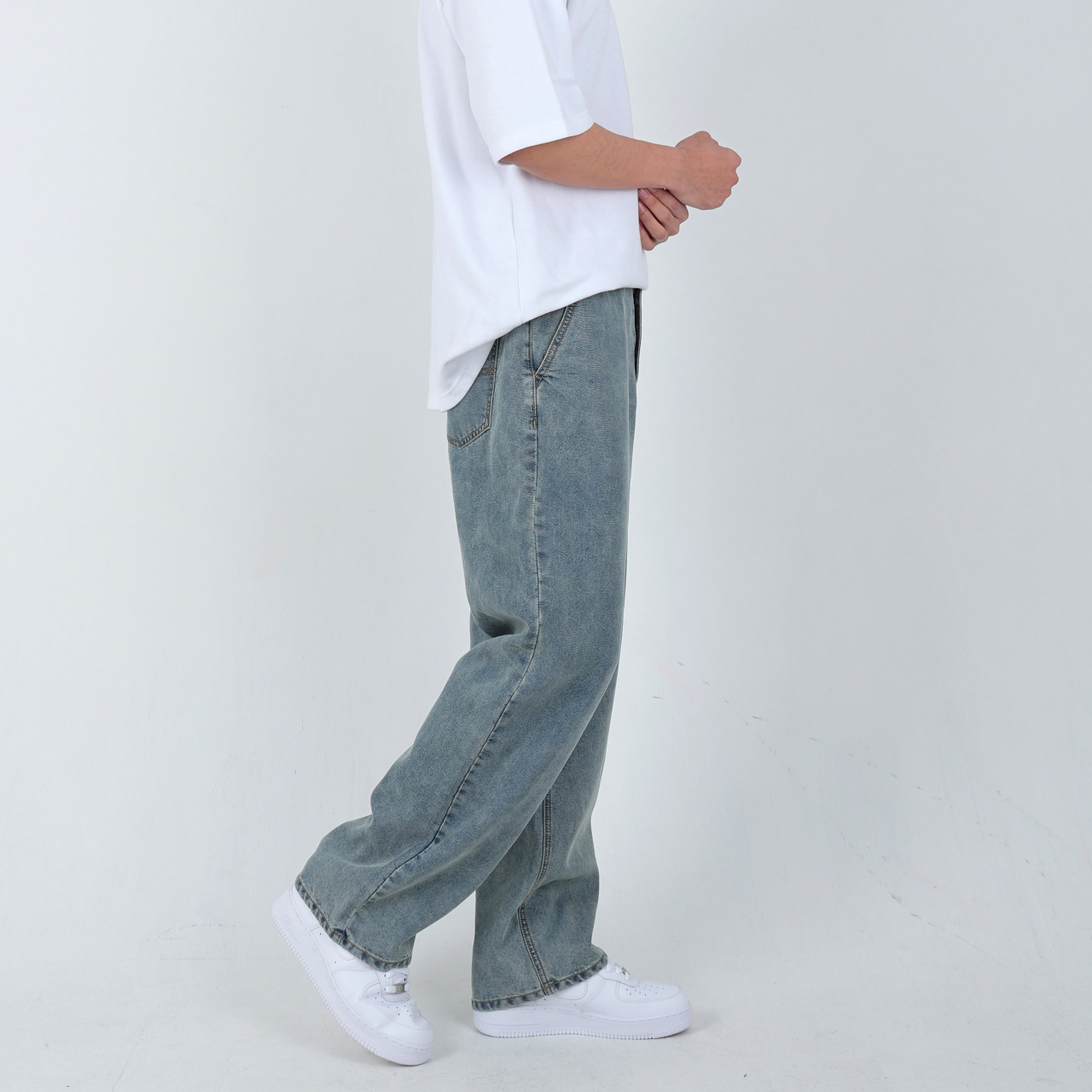 남성용 워싱 청바지 뒷밴딩 세미 와이드 루즈핏 일자 시원한 리오셀 데님 팬츠 36,800원