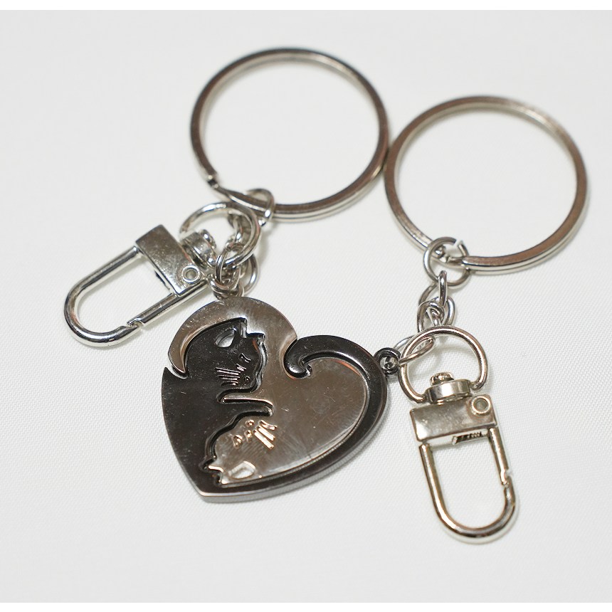 귀여운 고양이 메탈 하트 우정템 커플 키링 선물, 1개, 화이트블랙 3,000원