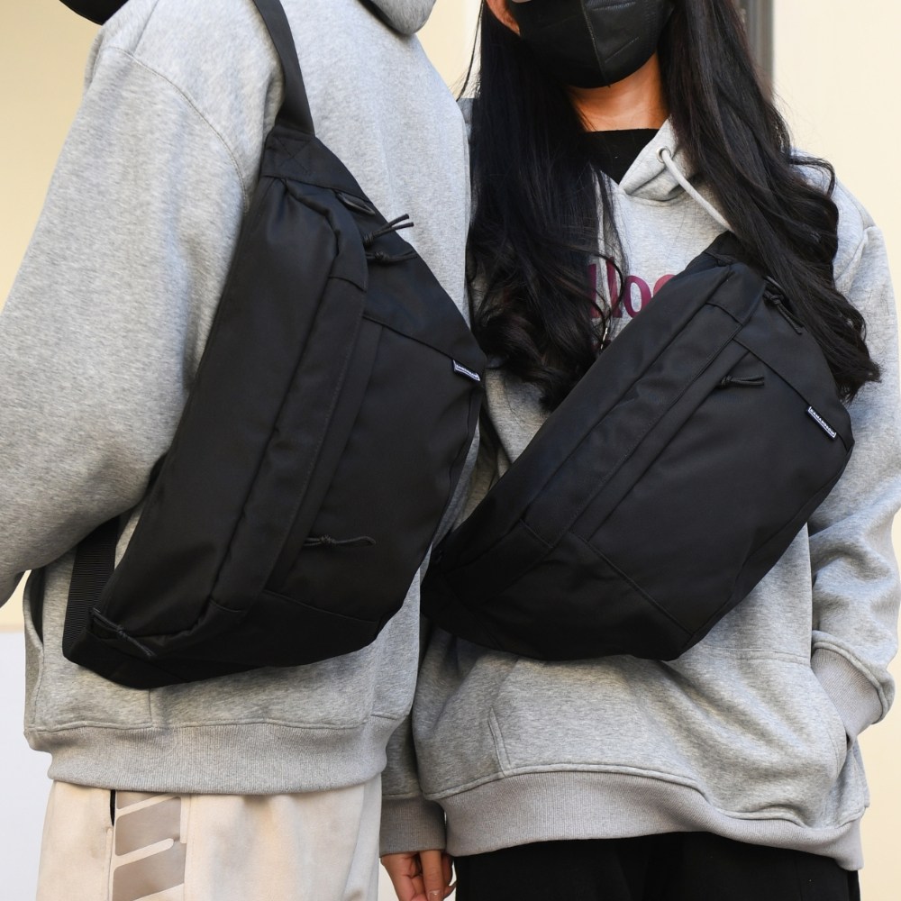 담앤드솜 자이언트 힙색 남녀공용 크로스백 26,900원