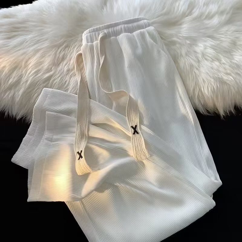 빙실크 바지 남성 여름 드레이프 스포츠 바지 루즈핏 스트레이트 다용도 와이드 레그 캐주얼 긴 바지 12,220원