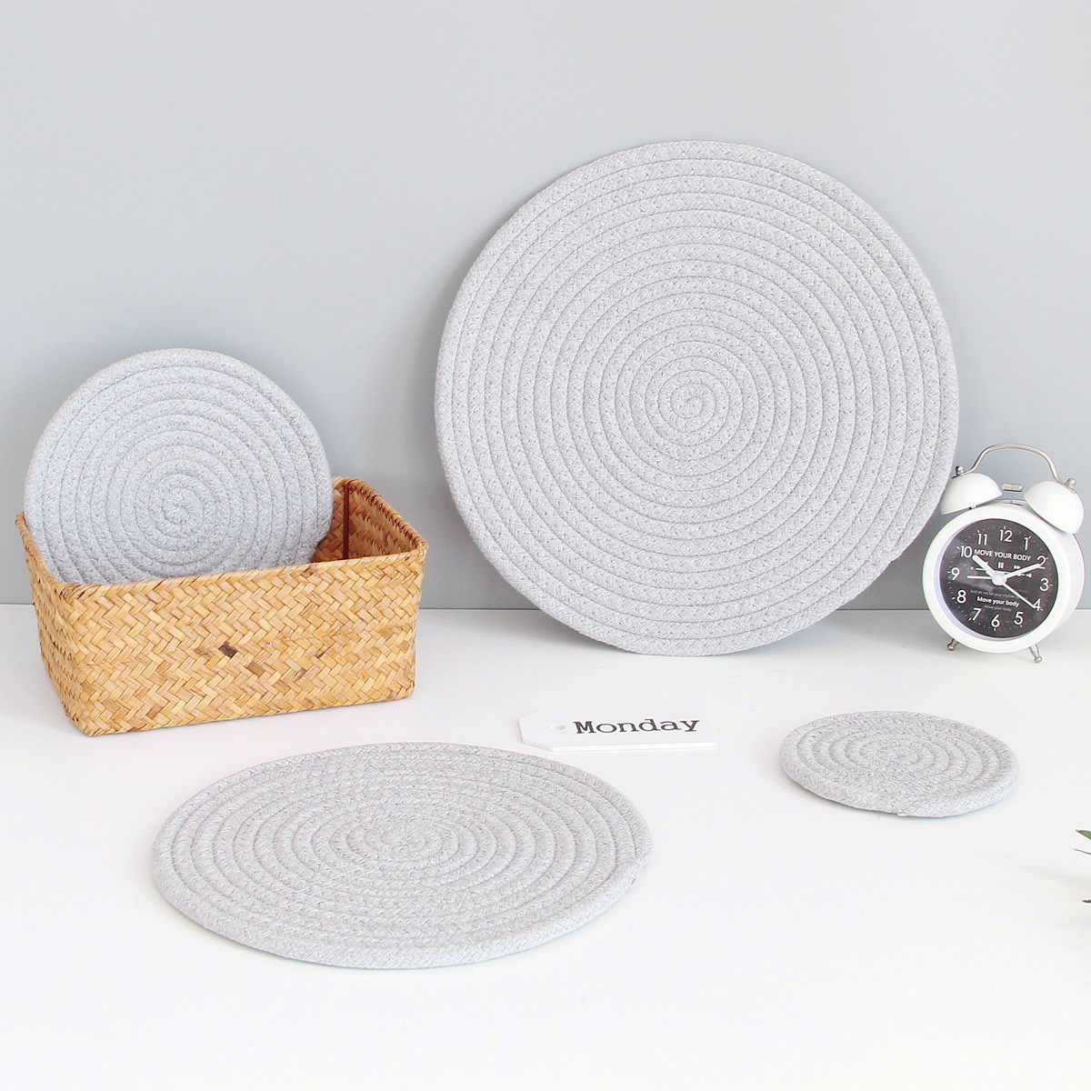 엘리펀트 면실 손짜임 냄비 받침 30cm 1개, 24cm 1개, 18cm 2개, 컵받침 12cm 4개 총 8개 1세트 27,900원