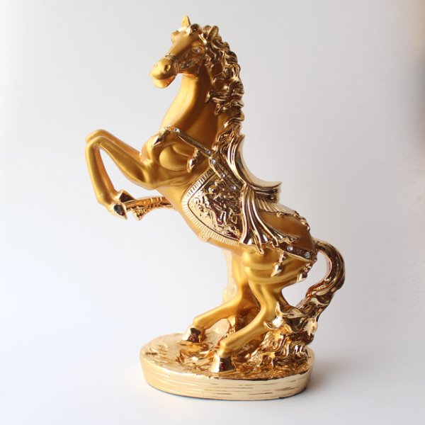 아네샵 골드 황실마 말 장식품 조각상 돈 들어오는 황금 말 거실 인테리어 장식 소품 성공 99,000원