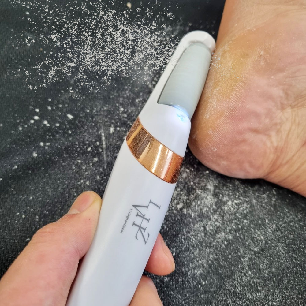 리빙한줌 무선전동 발각질제거기 셀프 뒤꿈치 손바닥 굳은살 제거 14,900원