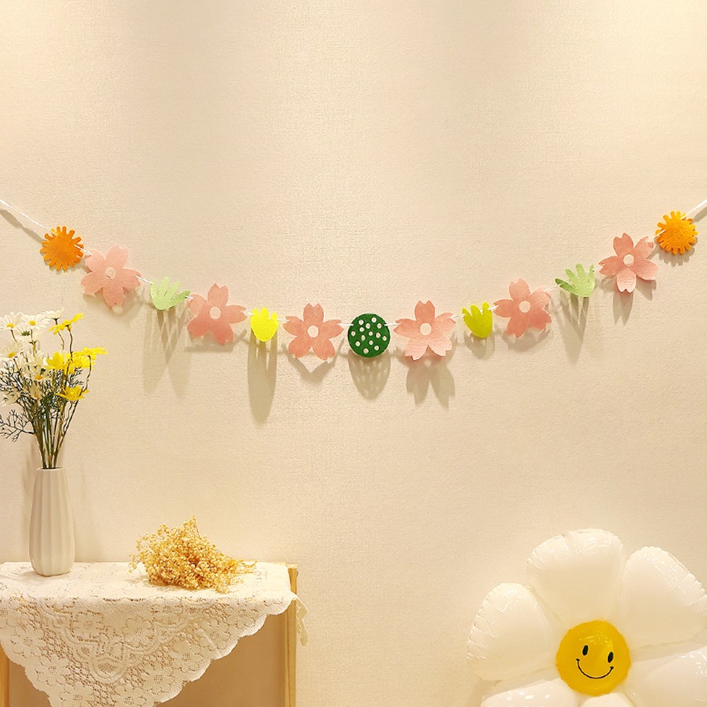 이벤트홀릭 꽃 펠트 가랜드 3종, 현재가 6,000원